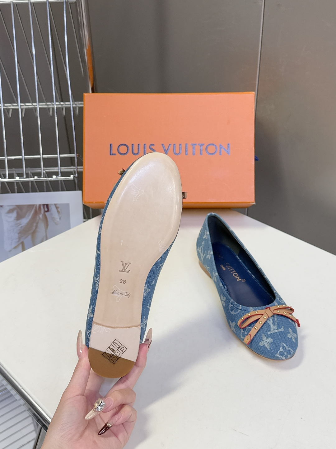 LOUIS VUITTON路易威登2026春夏最新款平底鞋 超多明星网红种草 绝对百搭的优雅气质款 经典