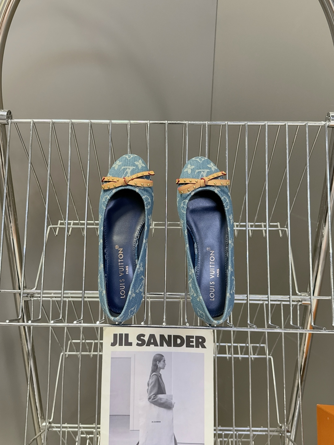 LOUIS VUITTON路易威登2026春夏最新款平底鞋 超多明星网红种草 绝对百搭的优雅气质款 经典