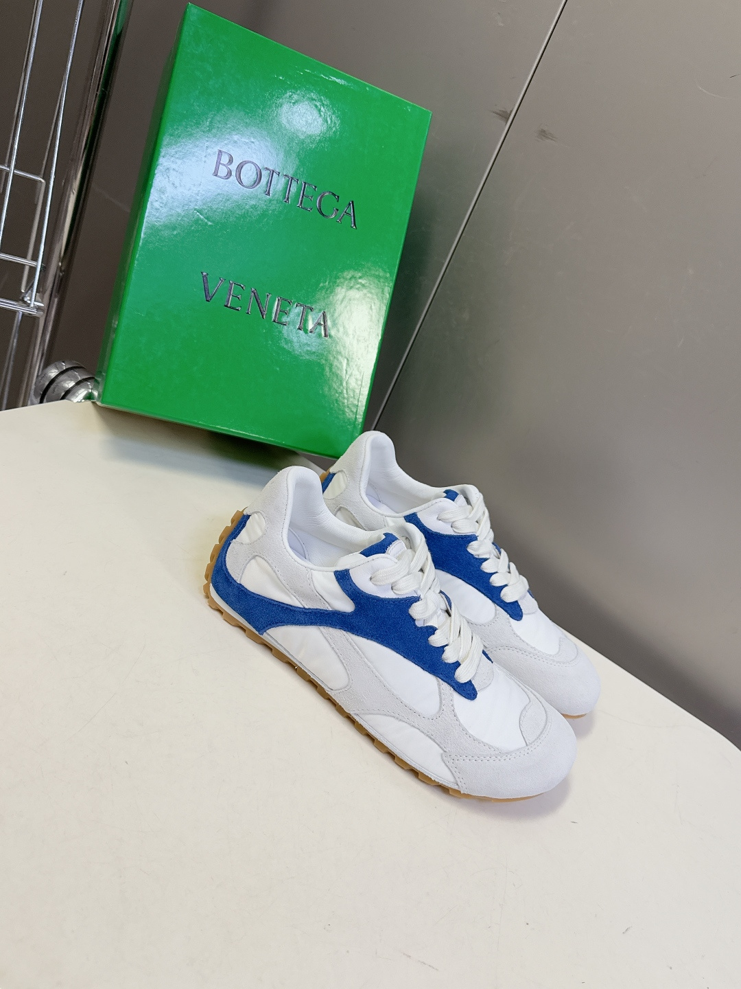 Bottega Veneta BV葆蝶家 阿甘鞋 德训鞋 运动鞋 BV经典老钱风运动鞋超多明星时尚博主种