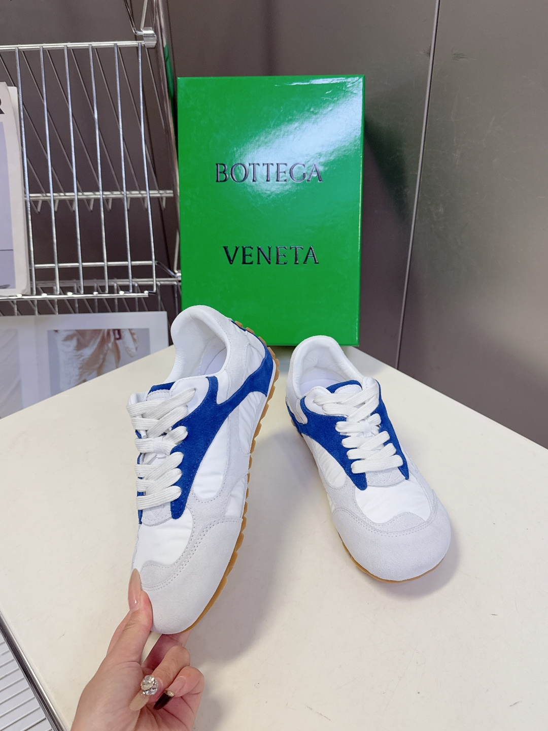 Bottega Veneta BV葆蝶家 阿甘鞋 德训鞋 运动鞋 BV经典老钱风运动鞋超多明星时尚博主种