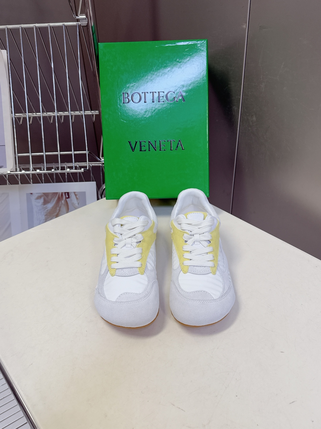 Bottega Veneta BV葆蝶家 阿甘鞋 德训鞋 运动鞋 BV经典老钱风运动鞋超多明星时尚博主种