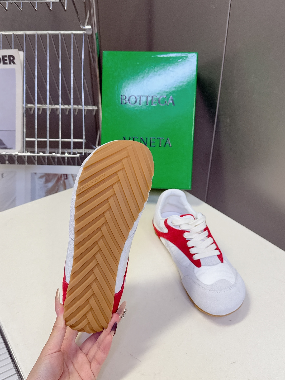 Bottega Veneta BV葆蝶家 阿甘鞋 德训鞋 运动鞋 BV经典老钱风运动鞋超多明星时尚博主种