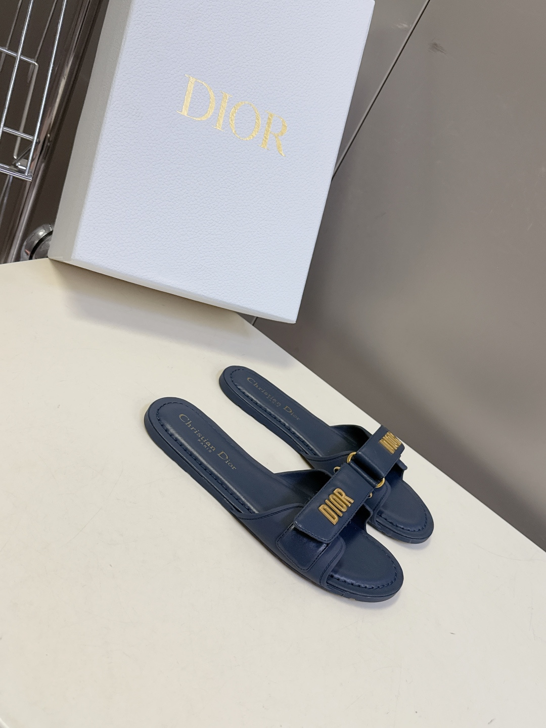 Dior迪奥经典魔术贴扣凉一体拖鞋 高版本GO原版完美复刻 最流行的配色面料 层次感超强 原版开模高档T