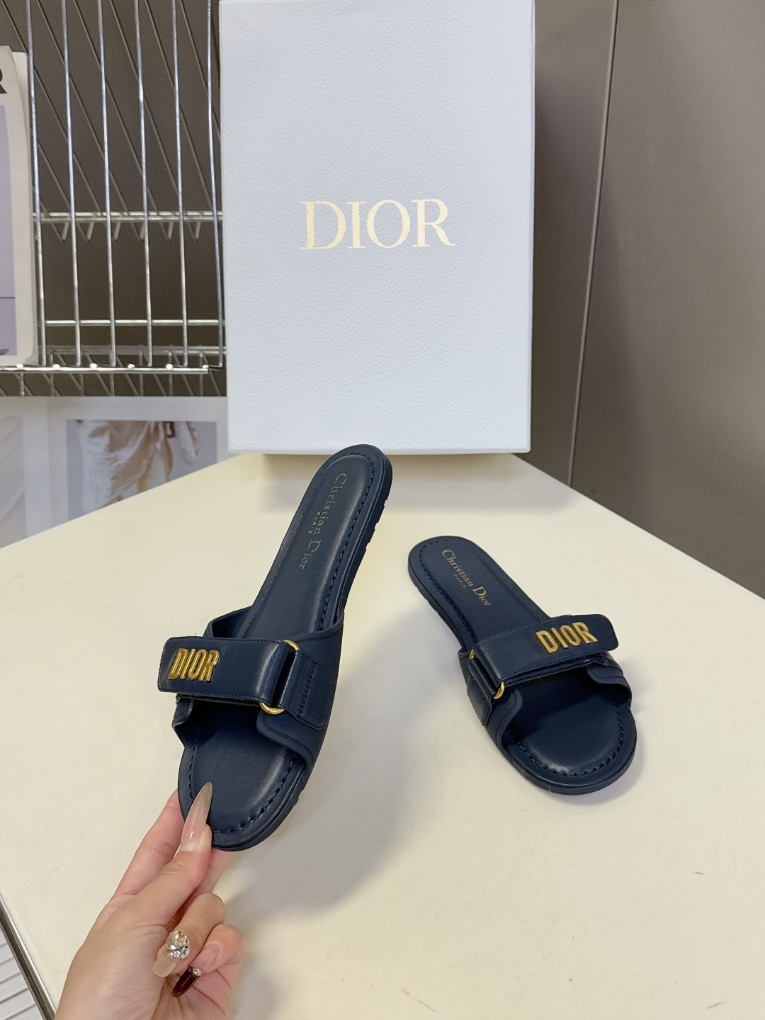 Dior迪奥经典魔术贴扣凉一体拖鞋 高版本GO原版完美复刻 最流行的配色面料 层次感超强 原版开模高档T