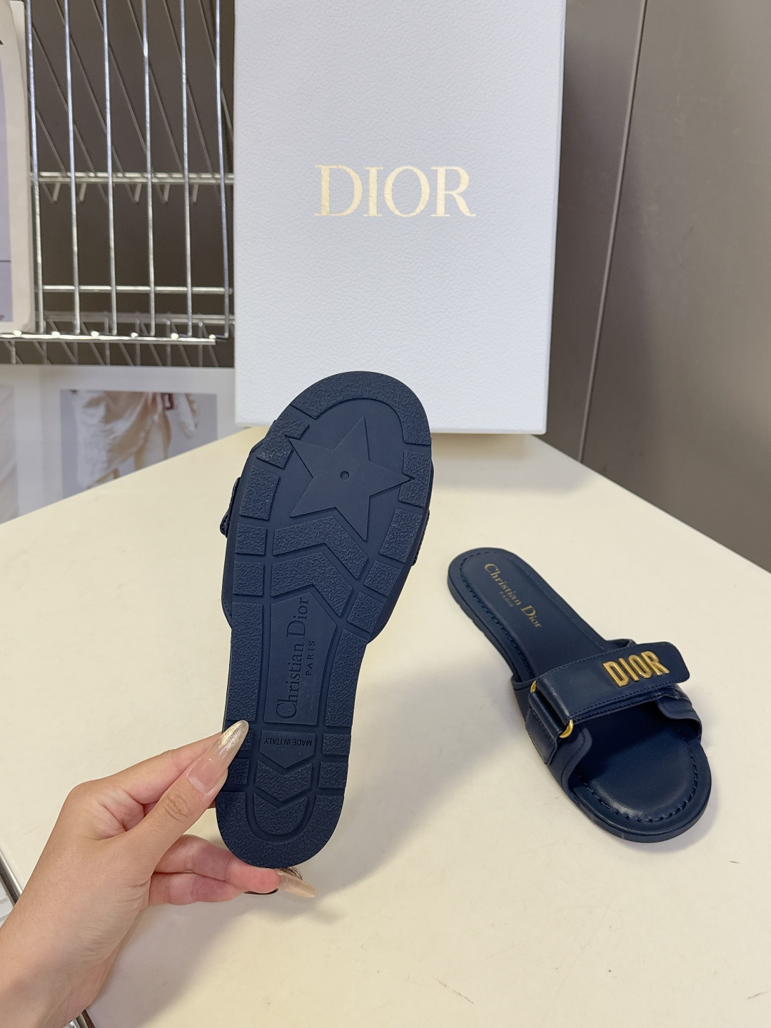 Dior迪奥经典魔术贴扣凉一体拖鞋 高版本GO原版完美复刻 最流行的配色面料 层次感超强 原版开模高档T