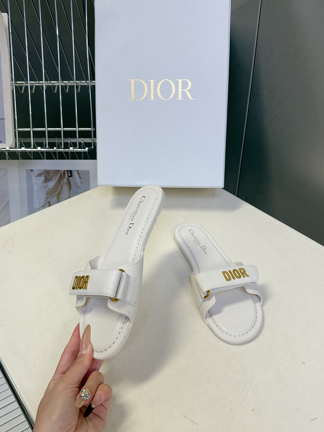 Dior迪奥经典魔术贴扣凉一体拖鞋 高版本GO原版完美复刻 最流行的配色面料 层次感超强 原版开模高档T