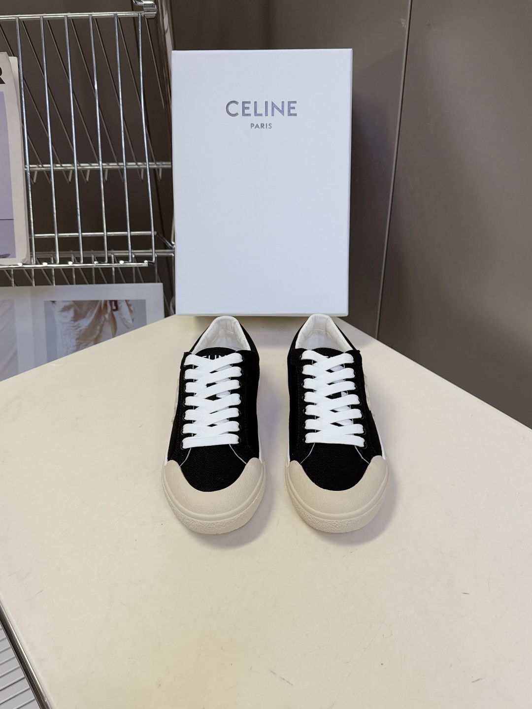 CELINE思琳春夏最新走秀款凯旋门休闲鞋、AS-01 系列运动鞋、lisa、陈立农超多明星上脚、这一季