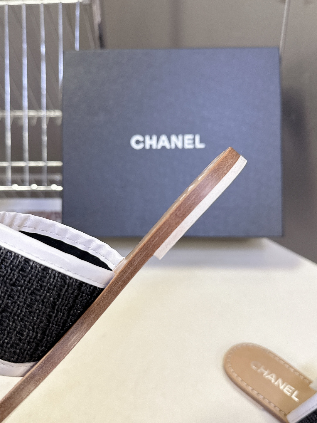 CHANEL香奈儿2026春夏最新款双C拖鞋 超多明星时尚博主种草 夏天必备 大爆款‼️已经被它的美貌折