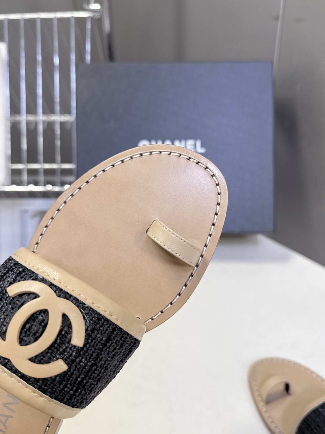 CHANEL香奈儿2026春夏最新款双C拖鞋 超多明星时尚博主种草 夏天必备 大爆款‼️已经被它的美貌折