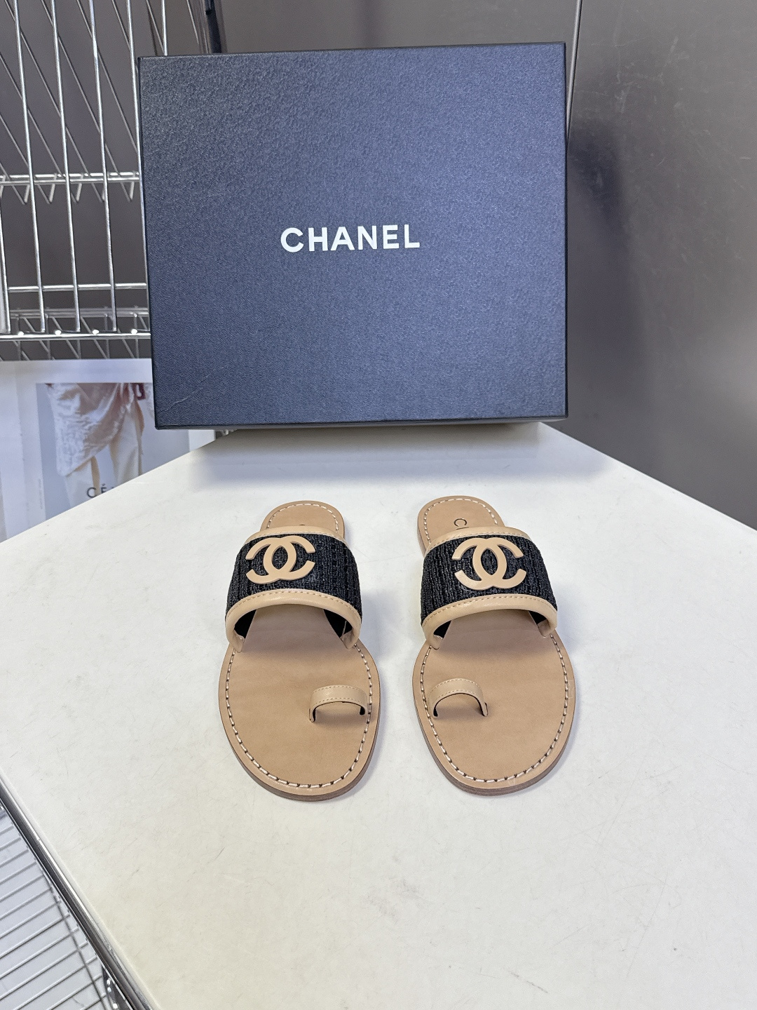 CHANEL香奈儿2026春夏最新款双C拖鞋 超多明星时尚博主种草 夏天必备 大爆款‼️已经被它的美貌折