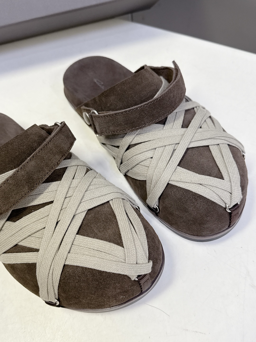 Rickowens 欧文斯疯狂绑带情侣款拖鞋 麂皮黑色 年度“鞋王”区分市面所有版本 纯手工打造纯原，非