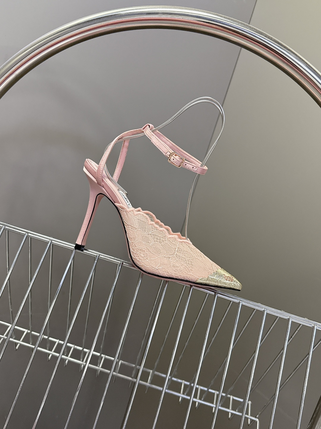 Jimmy Choo 吉米周2026春夏最新款蕾丝尖头高跟鞋超多明星网红种草 这是Jimmy Choo（