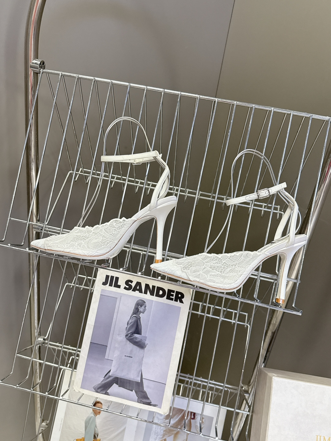 Jimmy Choo 吉米周2026春夏最新款蕾丝尖头高跟鞋超多明星网红种草 这是Jimmy Choo（