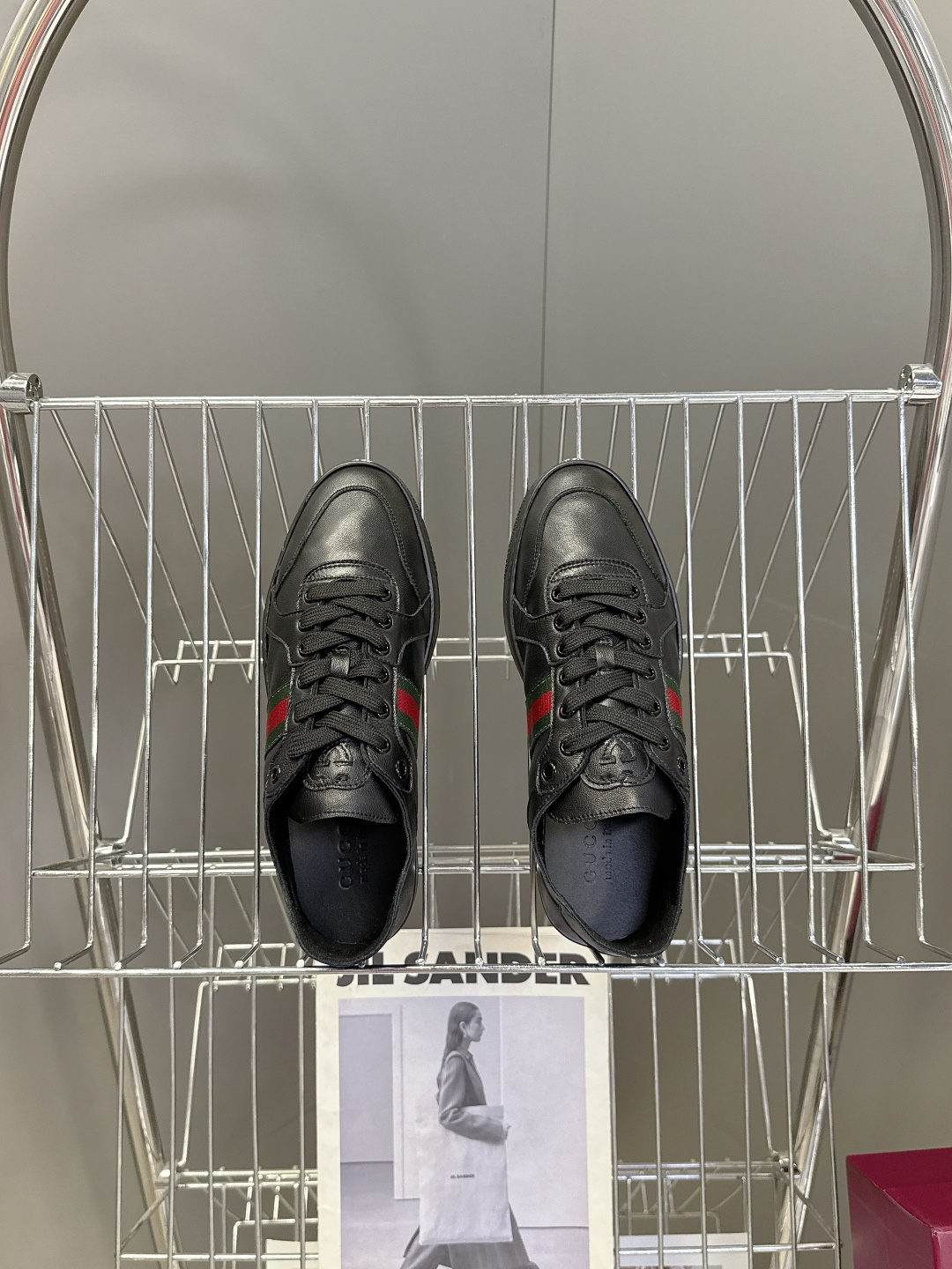 Gucci古驰春夏最新走秀款情侣休闲鞋超多明星网红种草 设计师Demna首秀诚意之作 完美融合复古奢华与