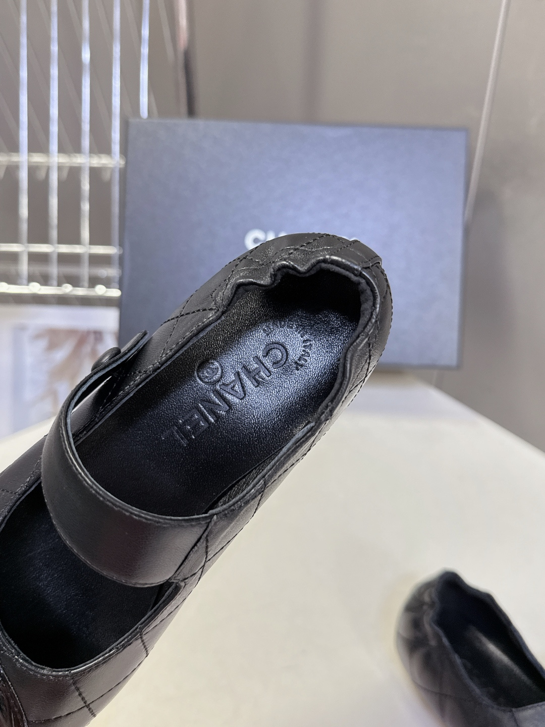 CHANEL香奈儿最新款中古康鹏玛丽珍芭蕾舞鞋 超多明星名媛上脚 这款芭蕾舞单鞋第一眼看上就被种草了根据