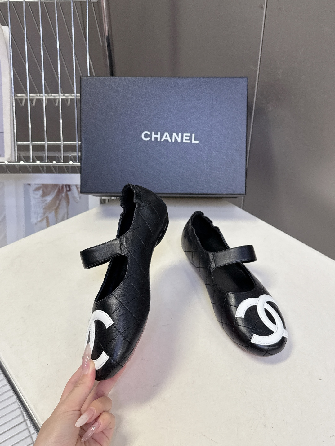 CHANEL香奈儿最新款中古康鹏玛丽珍芭蕾舞鞋 超多明星名媛上脚 这款芭蕾舞单鞋第一眼看上就被种草了根据