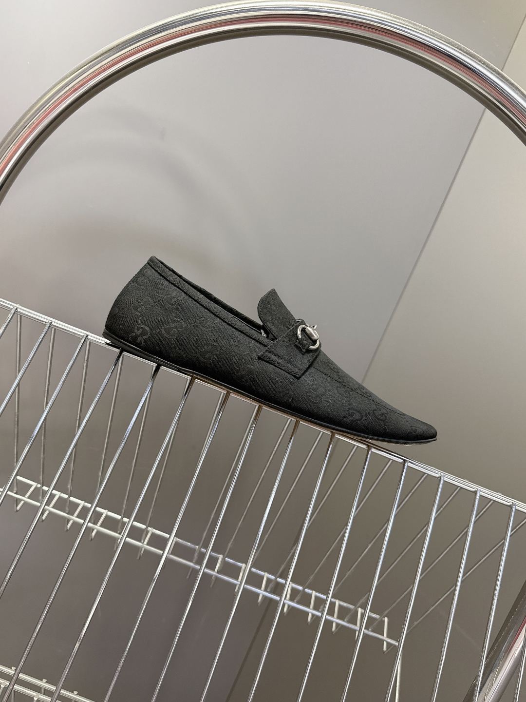 Gucci古驰春夏最新走秀情侣款马衔扣方头乐福鞋超多明星网红种草 正品购入细节完美复刻 设计师Demna