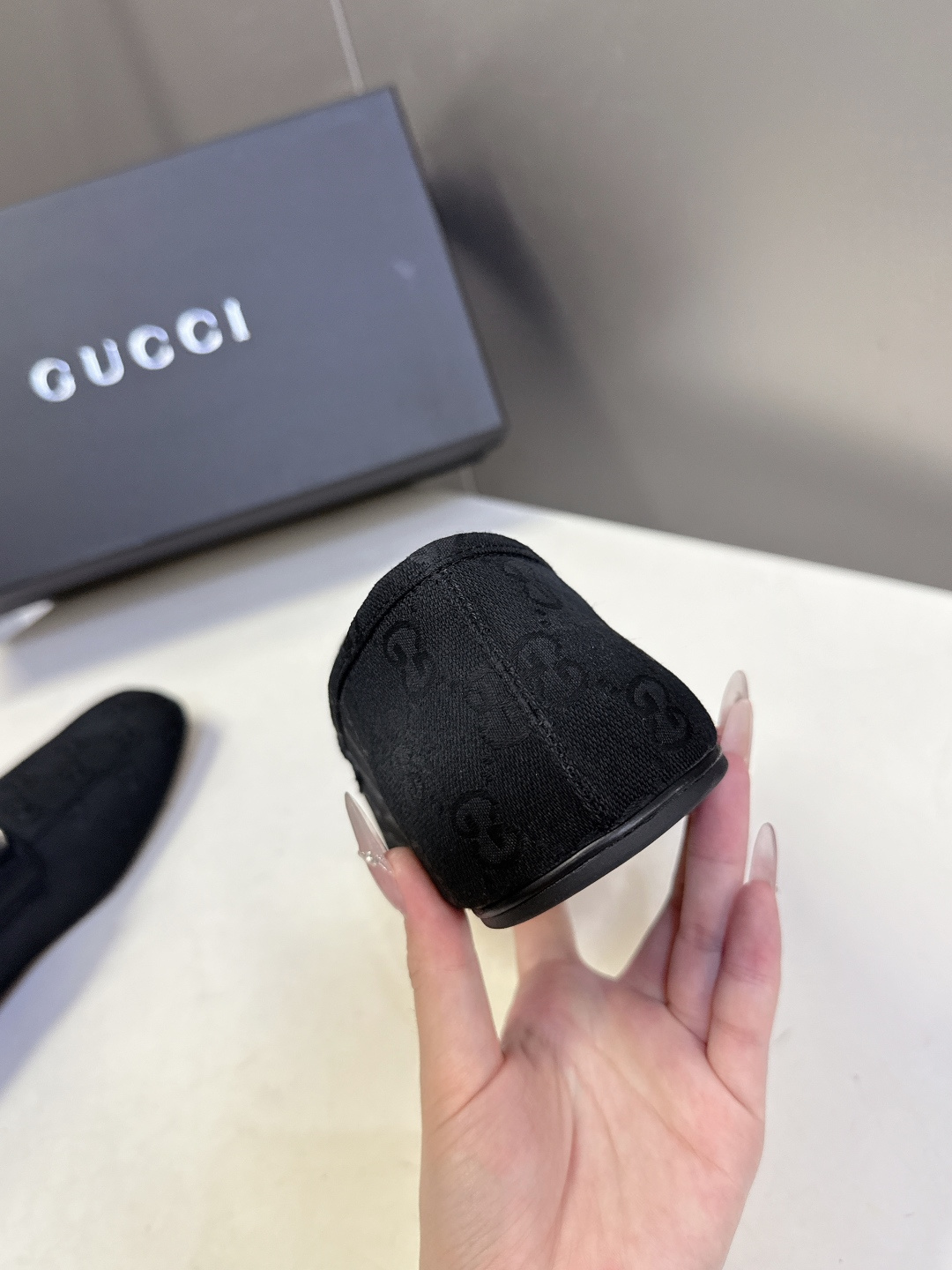 Gucci古驰春夏最新走秀情侣款马衔扣方头乐福鞋超多明星网红种草 正品购入细节完美复刻 设计师Demna