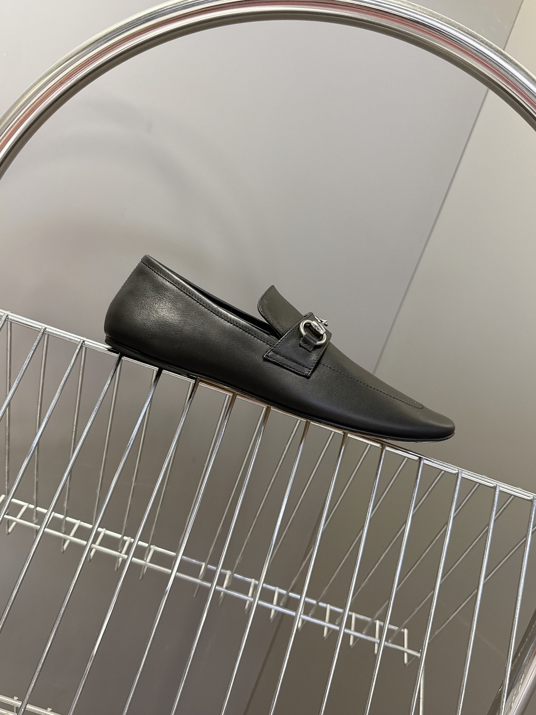 Gucci古驰春夏最新走秀情侣款马衔扣方头乐福鞋超多明星网红种草 正品购入细节完美复刻 设计师Demna