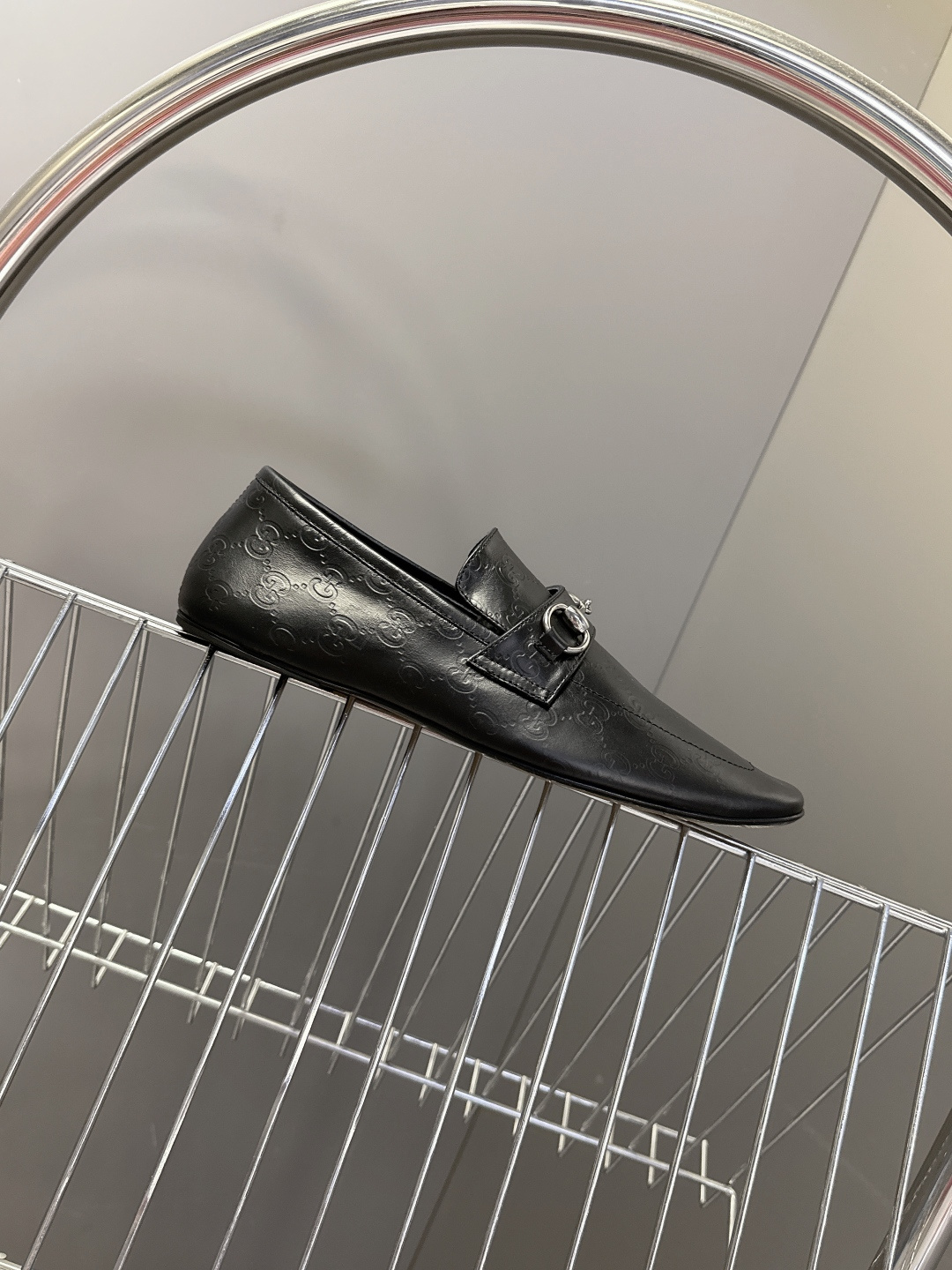 Gucci古驰春夏最新走秀情侣款马衔扣方头乐福鞋超多明星网红种草 正品购入细节完美复刻 设计师Demna