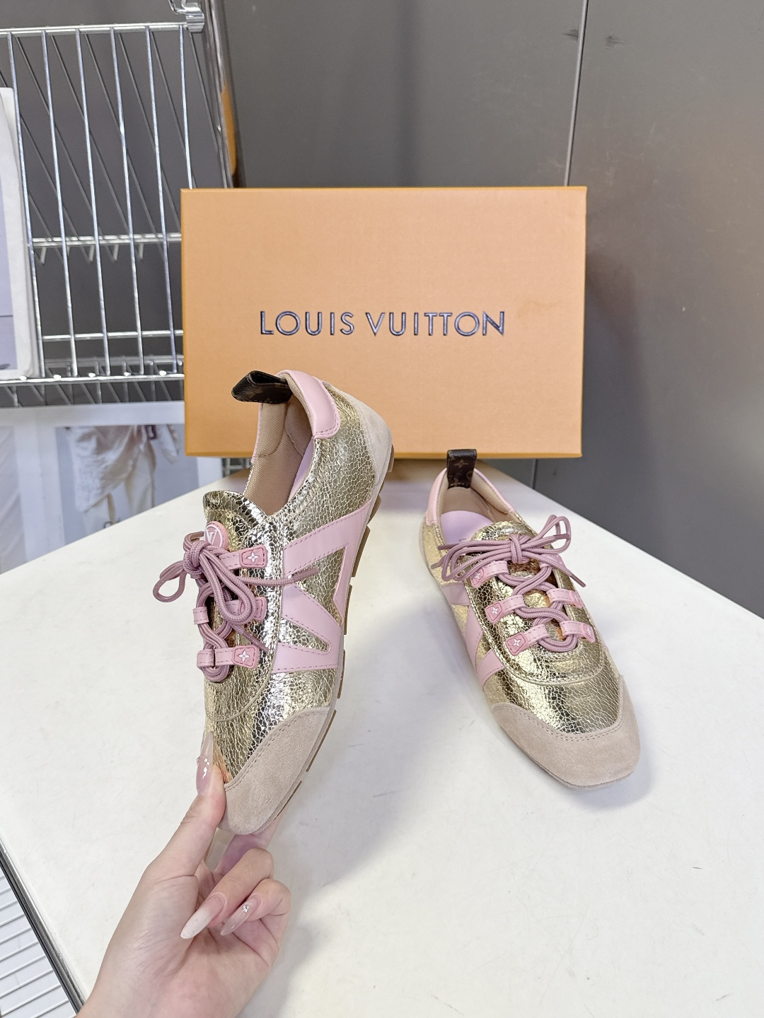 Louis Vuitton路易威登驴牌春夏Sneakerina系列 芭蕾运动鞋 德训鞋 平底鞋 原版三对