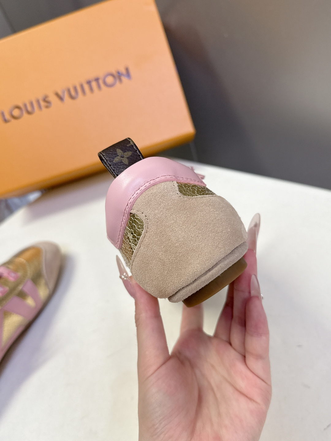 Louis Vuitton路易威登驴牌春夏Sneakerina系列 芭蕾运动鞋 德训鞋 平底鞋 原版三对