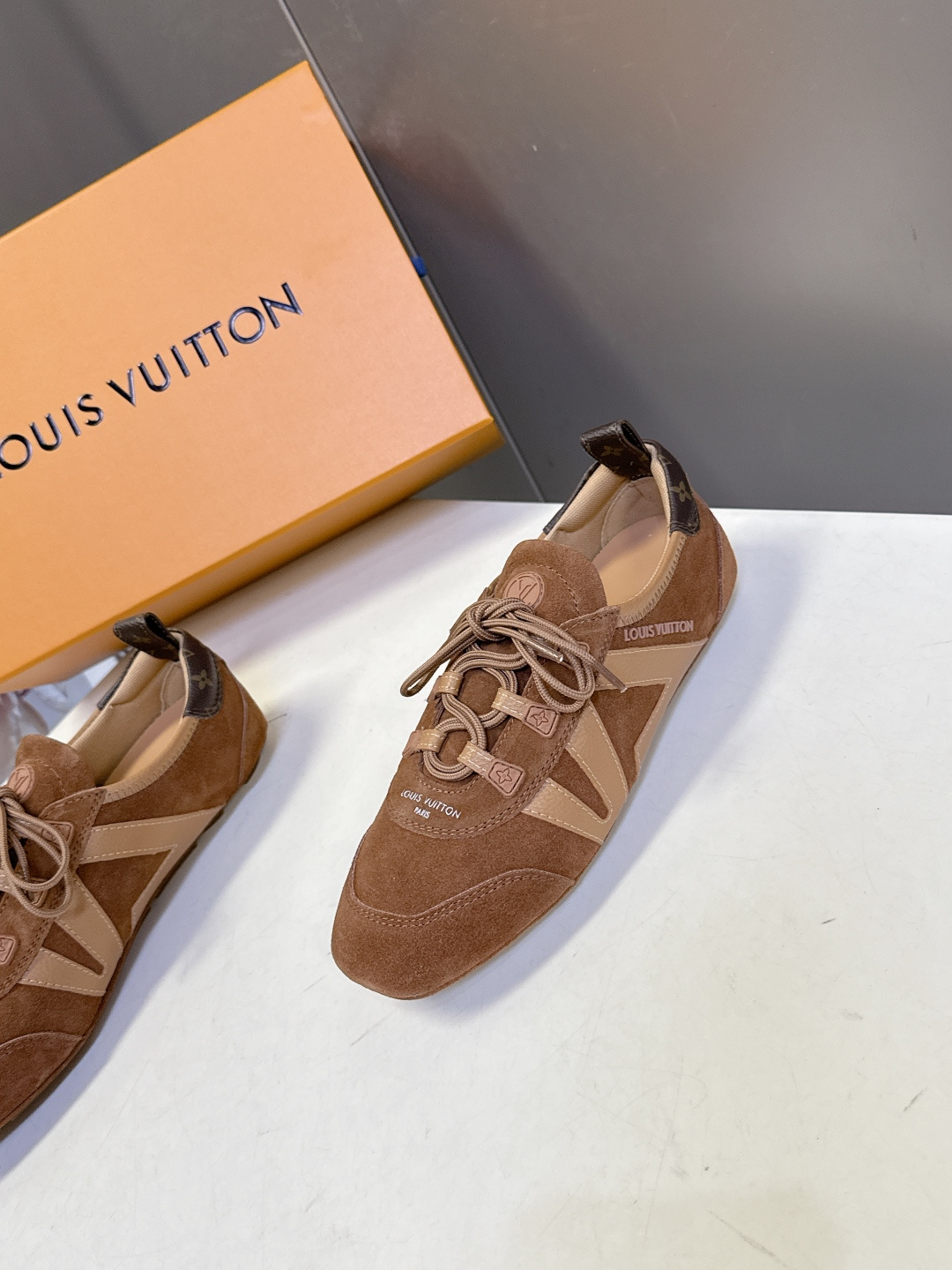 Louis Vuitton路易威登驴牌春夏Sneakerina系列 芭蕾运动鞋 德训鞋 平底鞋 原版三对