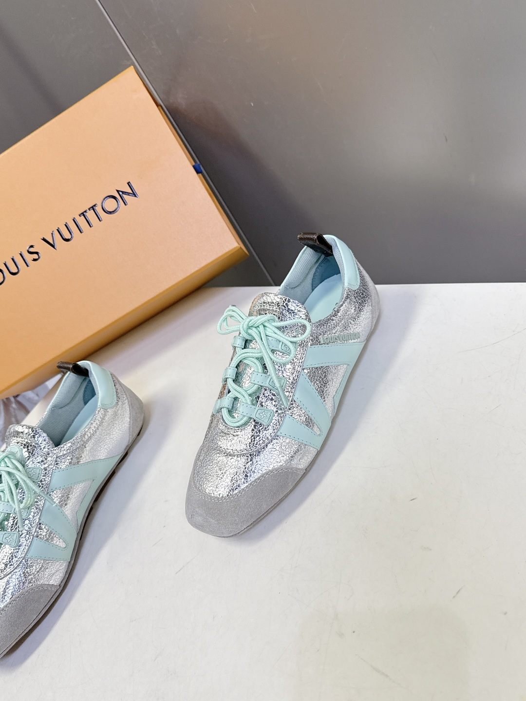 Louis Vuitton路易威登驴牌春夏Sneakerina系列 芭蕾运动鞋 德训鞋 平底鞋 原版三对