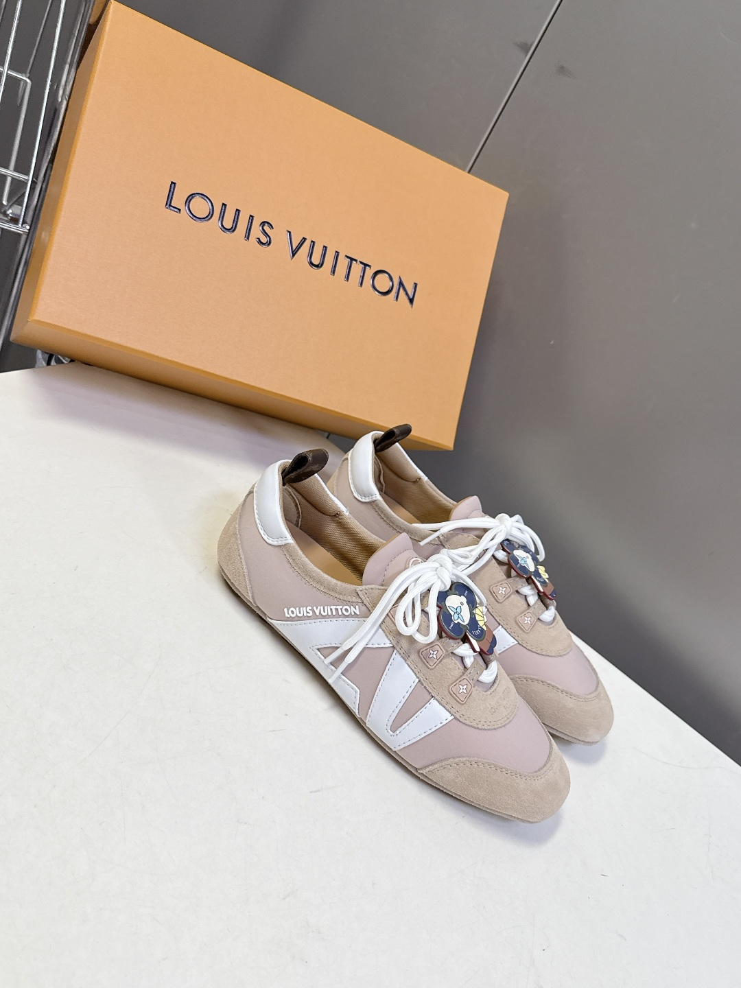 配饰➕20Louis Vuitton路易威登驴牌春夏Sneakerina系列 芭蕾运动鞋 德训鞋 平底鞋