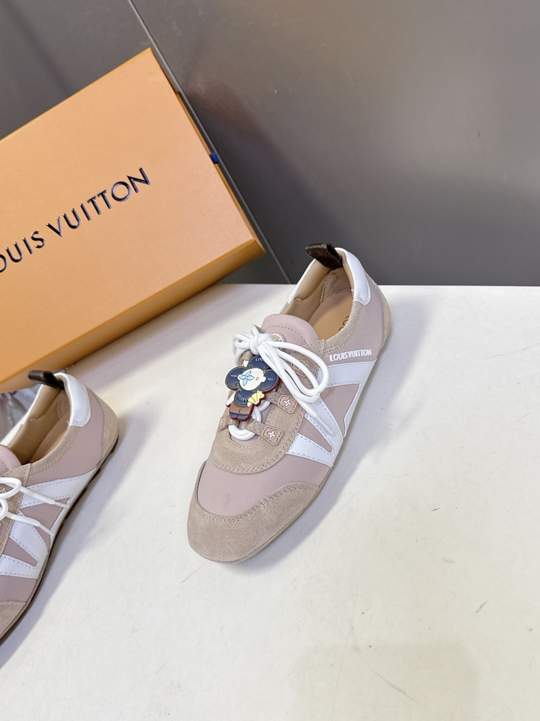 配饰➕20Louis Vuitton路易威登驴牌春夏Sneakerina系列 芭蕾运动鞋 德训鞋 平底鞋