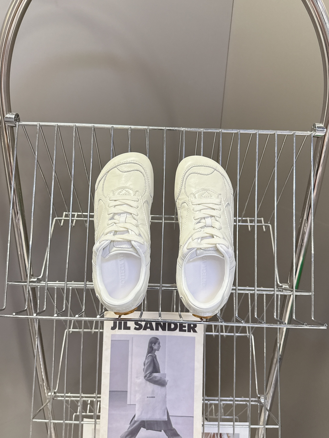 Bottega Veneta BV葆蝶家 阿甘鞋 德训鞋 运动鞋 BV经典老钱风运动鞋超多明星时尚博主种