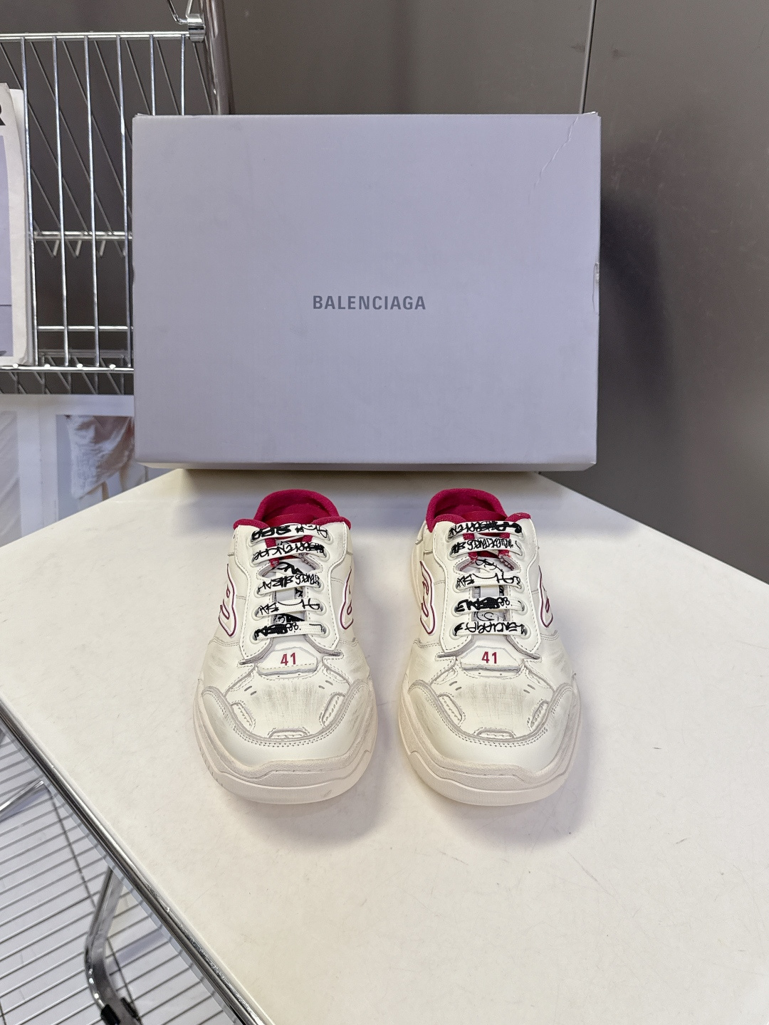 BaLenciaga巴黎世家最新春夏Hamp tons情侣运动鞋半拖 超多明星网红种草 它以经典鞋履为原