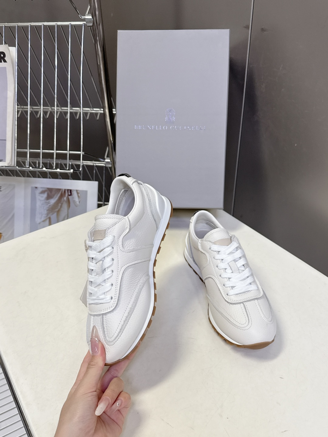 Brunello Cucinelli春夏最新情侣款复古阿甘鞋 运动鞋超多明星网红种草 BC品牌「山羊绒之