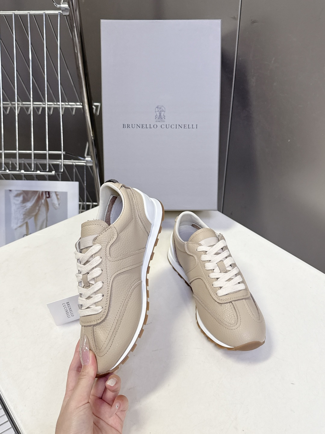 Brunello Cucinelli春夏最新情侣款复古阿甘鞋 运动鞋超多明星网红种草 BC品牌「山羊绒之