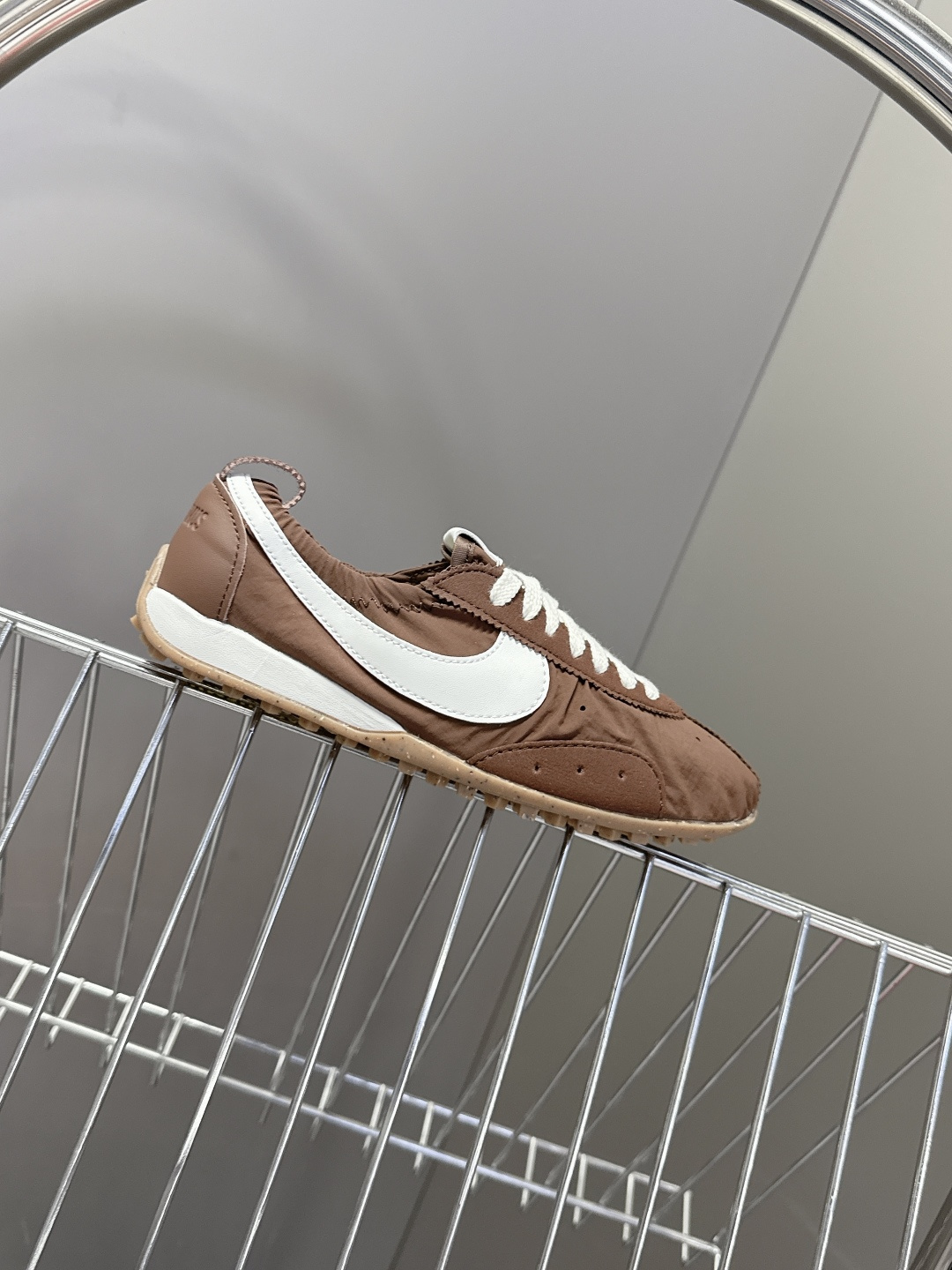 Jacquemus x Nike 耐克Moon Shoe联名款​​ 情侣款 德训鞋超多明星网红种草 法国