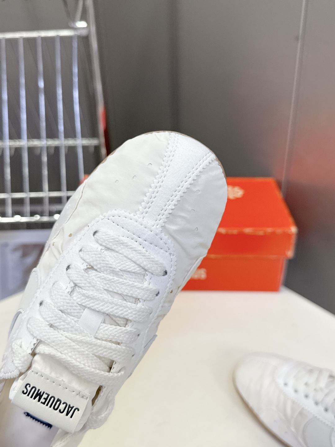 Jacquemus x Nike 耐克Moon Shoe联名款​​ 情侣款 德训鞋超多明星网红种草 法国