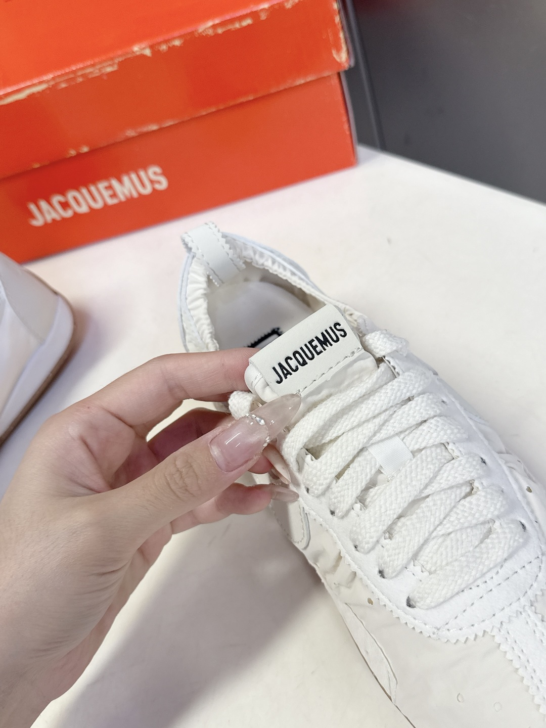 Jacquemus x Nike 耐克Moon Shoe联名款​​ 情侣款 德训鞋超多明星网红种草 法国