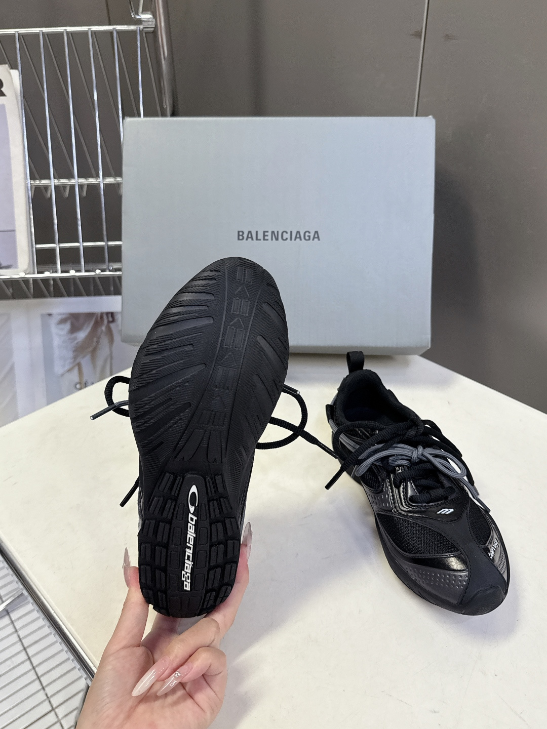 男装➕10 Balenciaga巴黎世家春夏最新情侣款 运动鞋超多明星网红种草 这是巴黎世家26年全新R