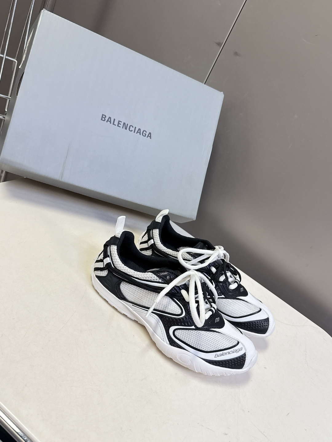 男装➕10 Balenciaga巴黎世家春夏最新情侣款 运动鞋超多明星网红种草 这是巴黎世家26年全新R