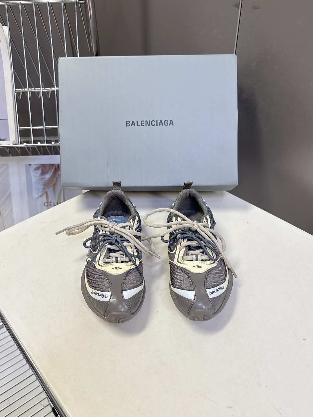 男装➕10 Balenciaga巴黎世家春夏最新情侣款 运动鞋超多明星网红种草 这是巴黎世家26年全新R