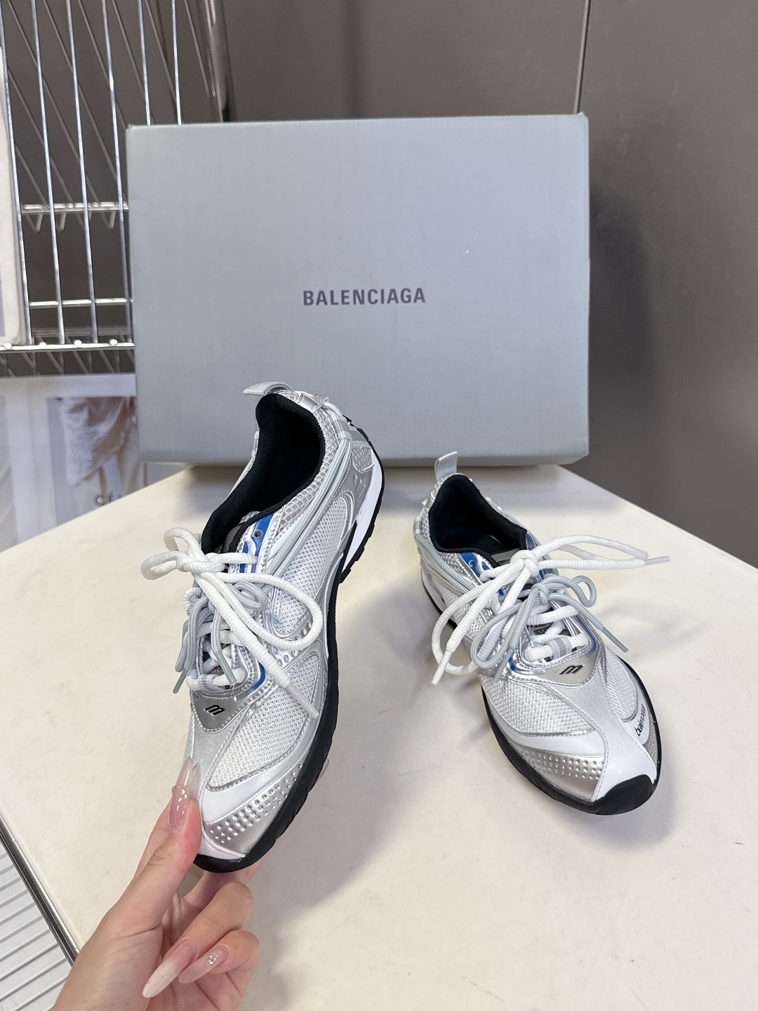 男装➕10 Balenciaga巴黎世家春夏最新情侣款 运动鞋超多明星网红种草 这是巴黎世家26年全新R