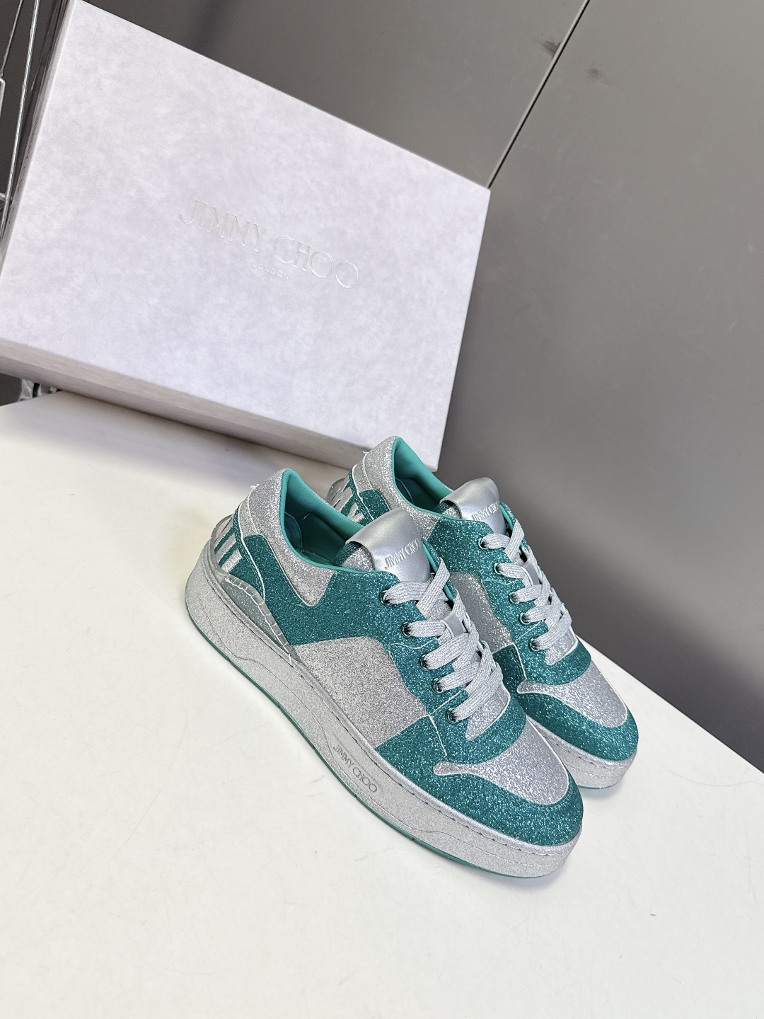 Jimmy Choo 吉米周FLORENT春夏最新款 滑板鞋 休闲鞋王一博央视春晚舞台同款 专柜断货王 