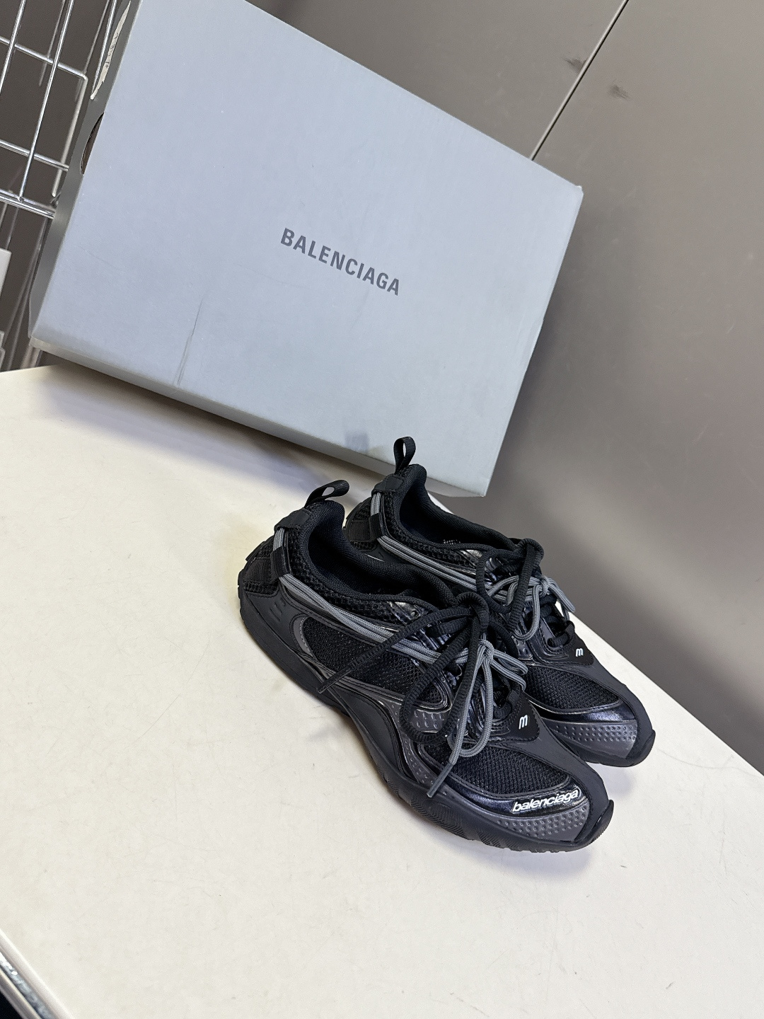 男装➕10 Balenciaga巴黎世家春夏最新情侣款 运动鞋超多明星网红种草 这是巴黎世家26年全新R