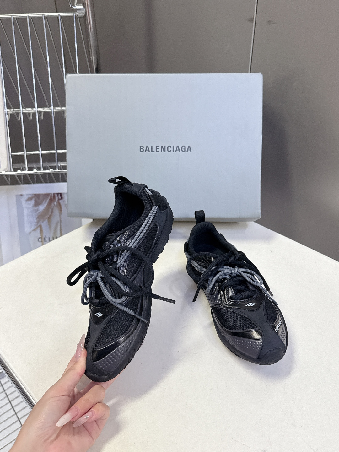 男装➕10 Balenciaga巴黎世家春夏最新情侣款 运动鞋超多明星网红种草 这是巴黎世家26年全新R