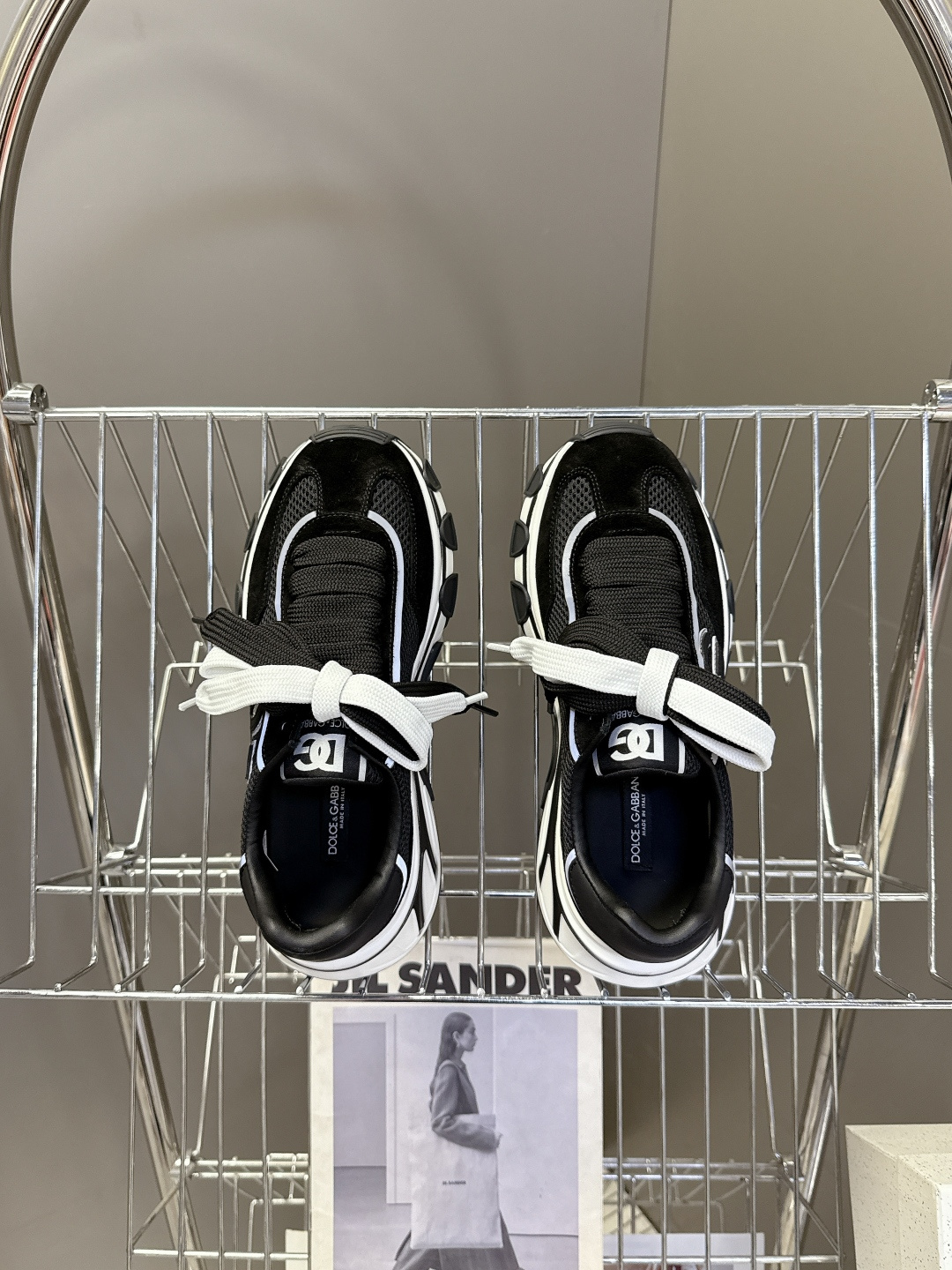 Dolce & Gabbana杜嘉班纳春夏最新情侣款老爹鞋 运动鞋超多明星网红种草 鞋身侧面的超大DG字