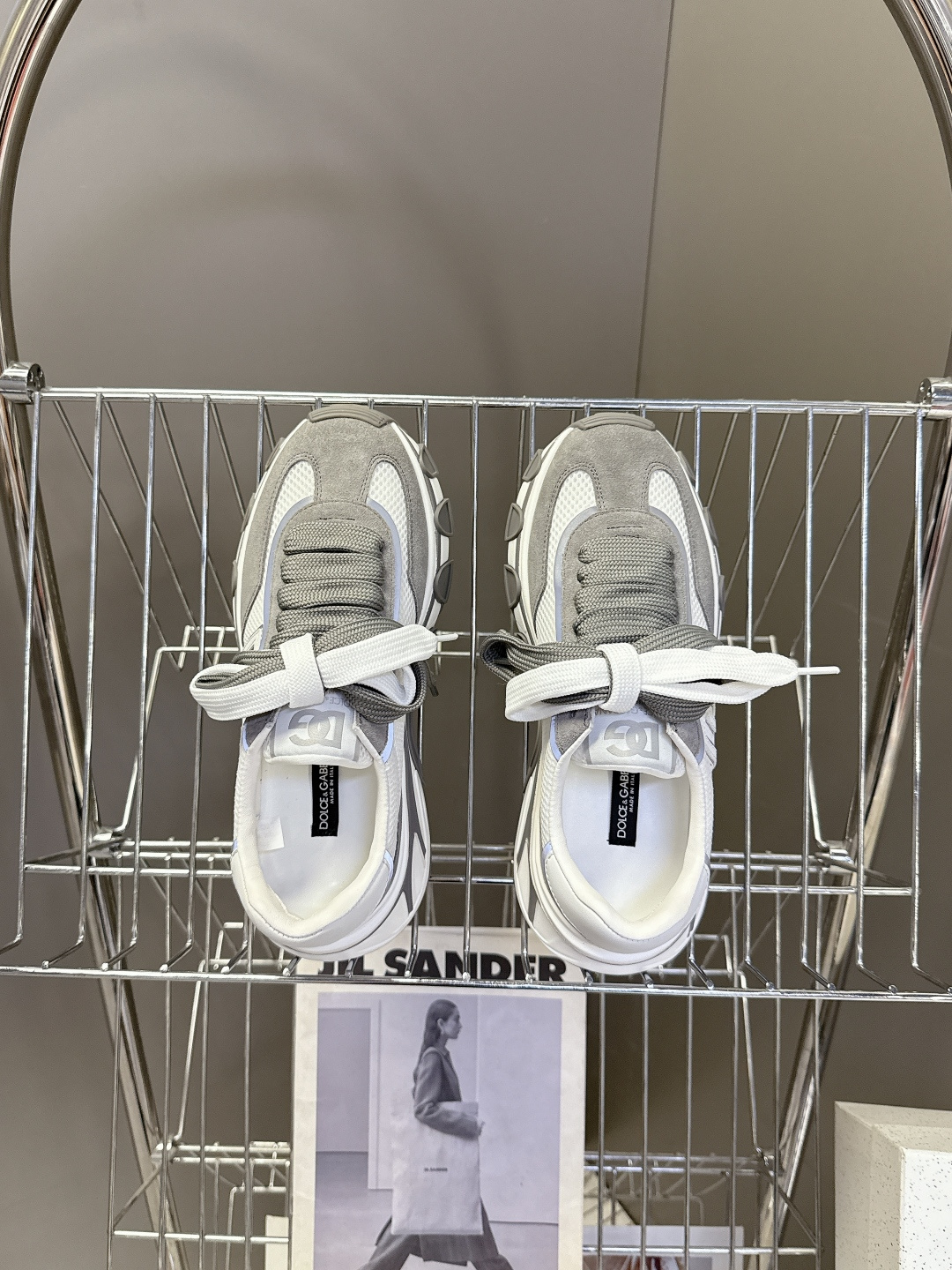 Dolce & Gabbana杜嘉班纳春夏最新情侣款老爹鞋 运动鞋超多明星网红种草 鞋身侧面的超大DG字