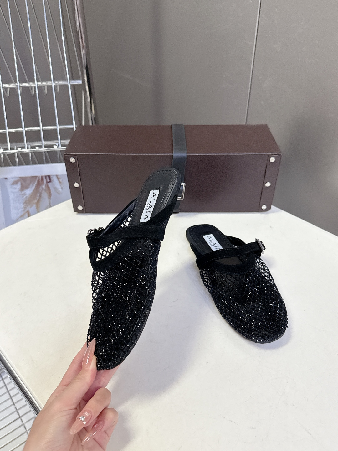 Unknown ALAÏA阿莱亚春夏最新款渔网水钻半拖