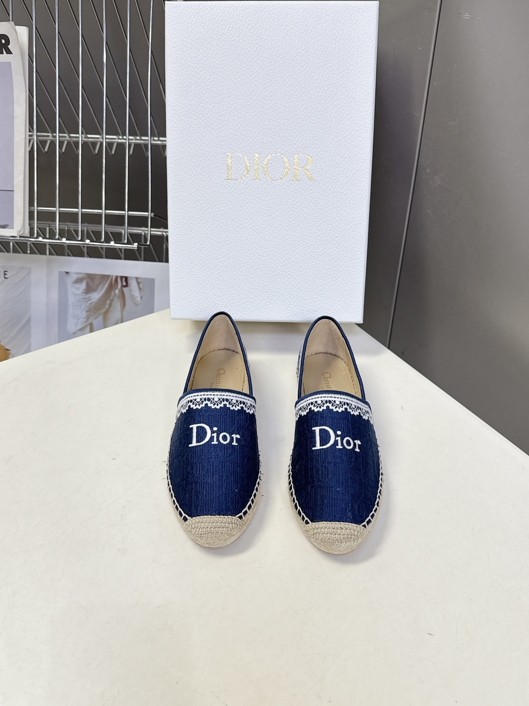 Dior Dior迪奥春夏最新款蕾丝款草编渔夫鞋