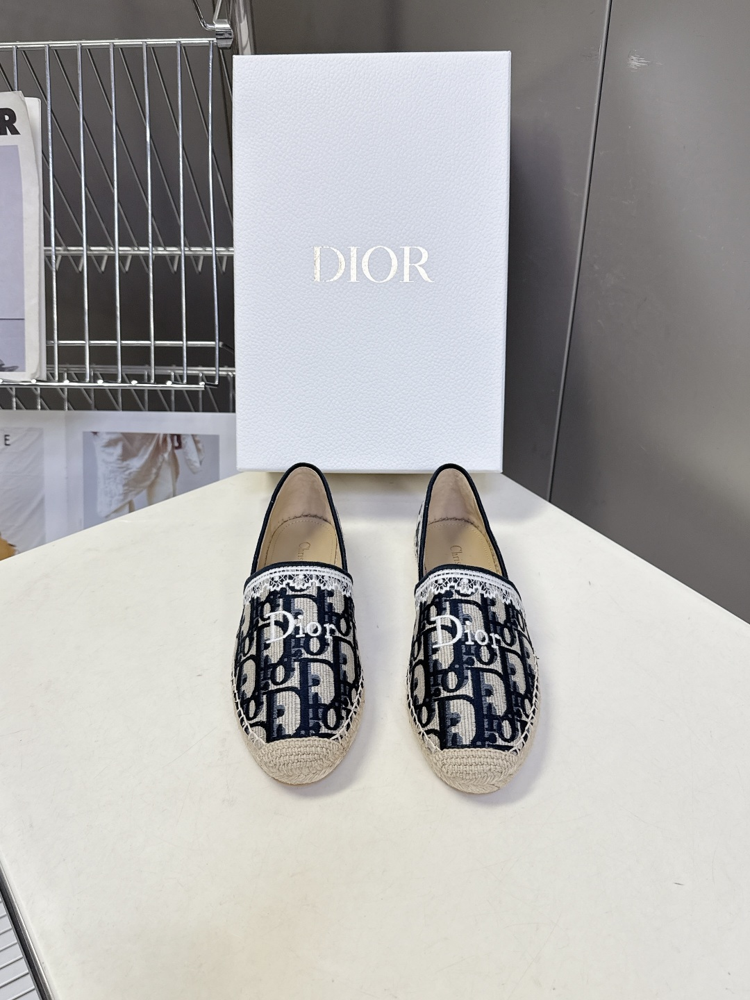 Dior Dior迪奥春夏最新款蕾丝款草编渔夫鞋