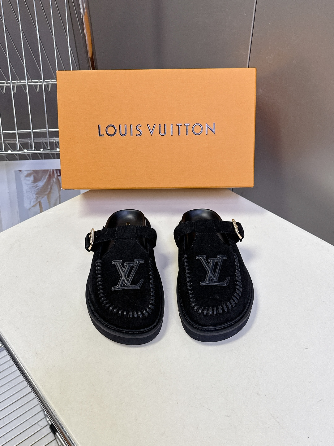 Louis Vuitton Louis Vuitton路易威登春夏最新款穆勒勃肯半拖